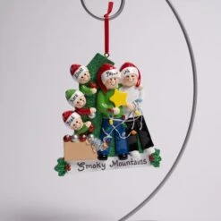 Family Of 5 Decorating Tree -Esquire Shop 1600 5 1
