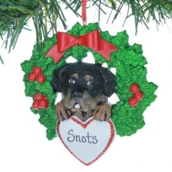 Rottweiler With Wreath -Esquire Shop 2039 2