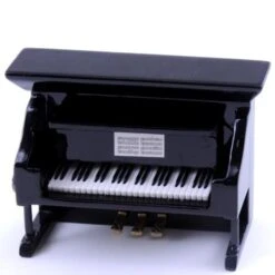 Black Upright Piano Magnet