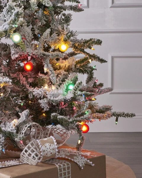 7.5ft Flocked Balsam Pine With G40 Lights 4 7.5ft Flocked Balsam Pine With G40 Lights - Image 2