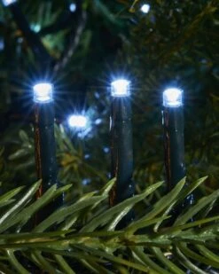 Esquire Shop 32 1000 Cool White Compact Light Set