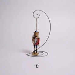 Wooden Traditional Nutcracker -Esquire Shop C0052 3